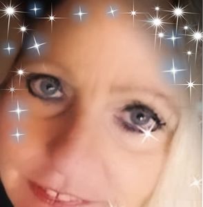 Meet your Posher, Pam